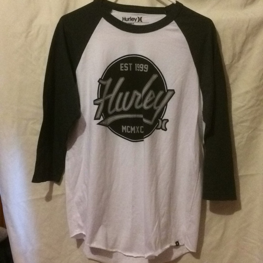 Hurley 3/4 sleeve